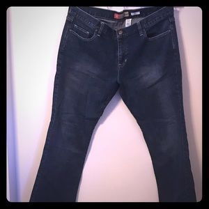 Old Navy Bootcut Ultra Low waist Size 14 Stretch.